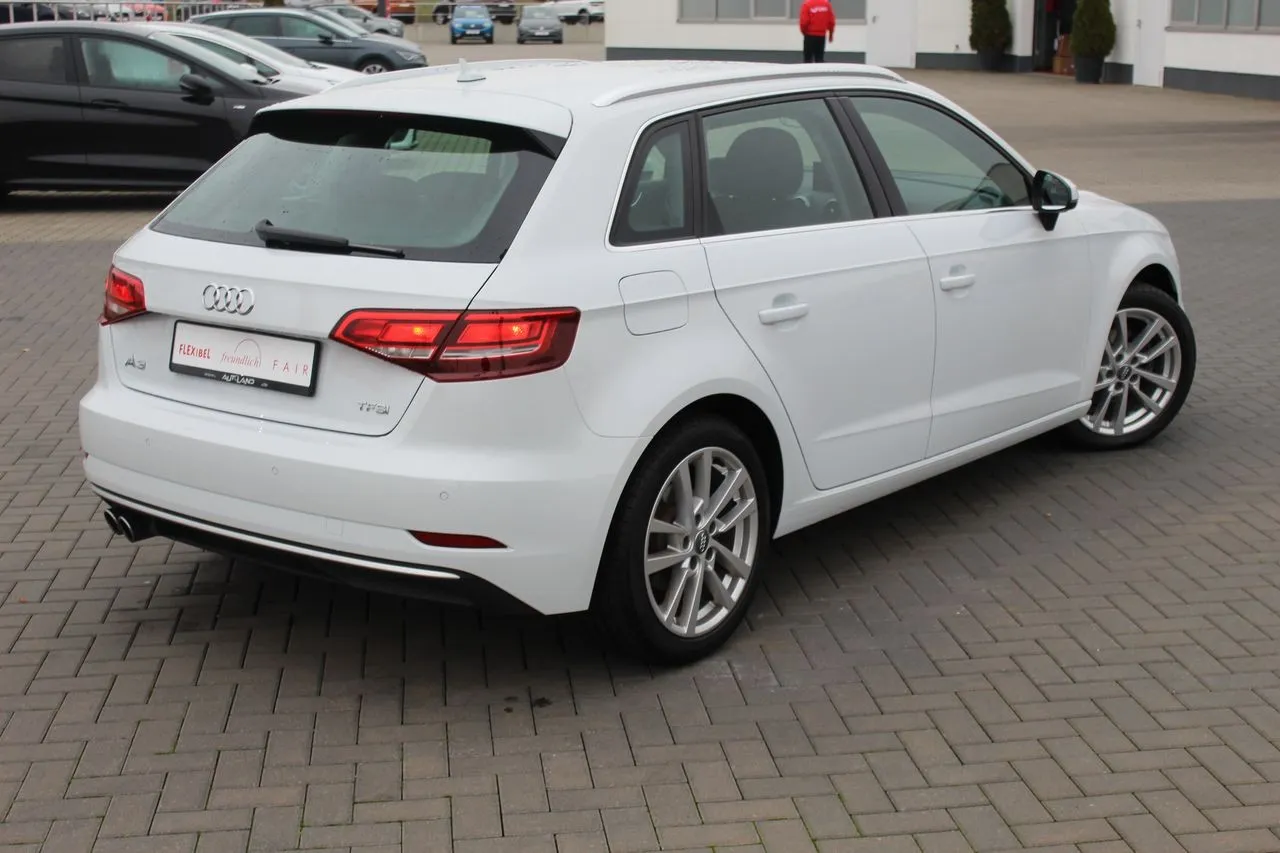 Audi A3 1.5 TSI Sportback Sport...  Image 4