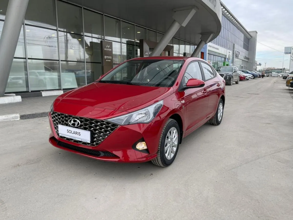 Hyundai Solaris Image 1